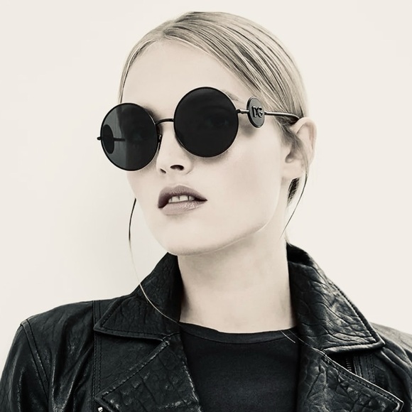 Dolce & Gabbana Sunglasses, New - Picture 10 of 11